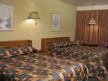 Motel St Moritz แซ็ง-อากาท-เด-มง ภายนอก รูปภาพ