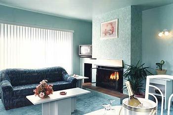 Motel St Moritz แซ็ง-อากาท-เด-มง ภายนอก รูปภาพ