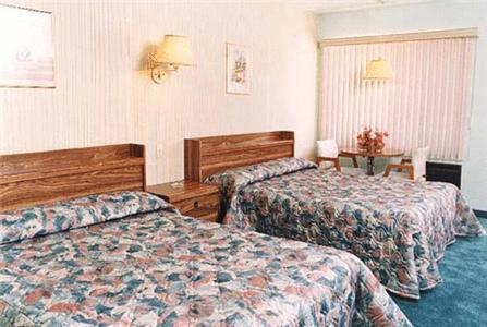 Motel St Moritz แซ็ง-อากาท-เด-มง ห้อง รูปภาพ